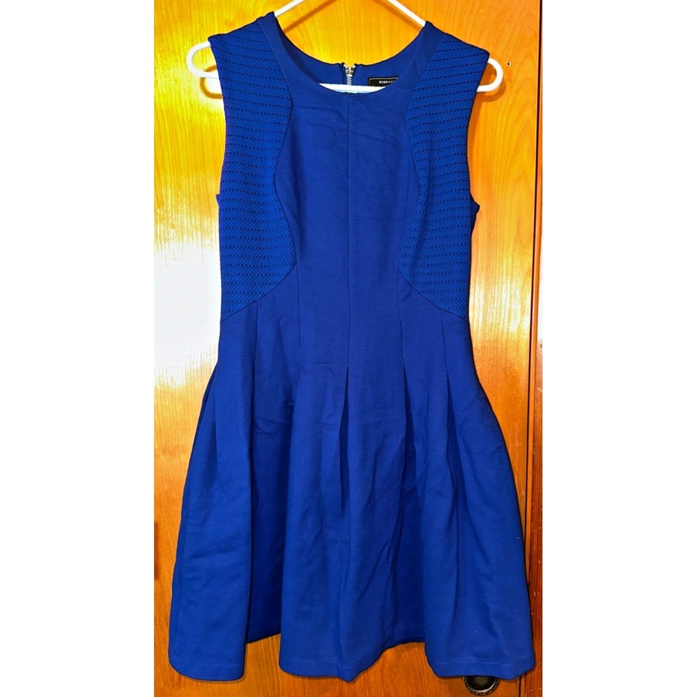 BCBG Max Azaria Cobalt Blue Sleeveless Textured Panel Fit & Flare Dress Small